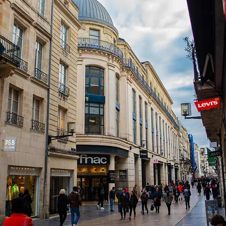 With Parking In The Heart Of Chartrons Burdeos
