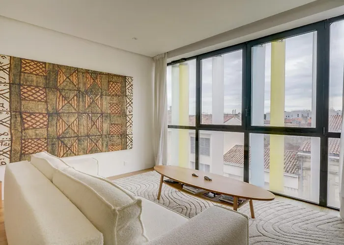 With Parking In The Heart Of Chartrons Apartment Bordeaux