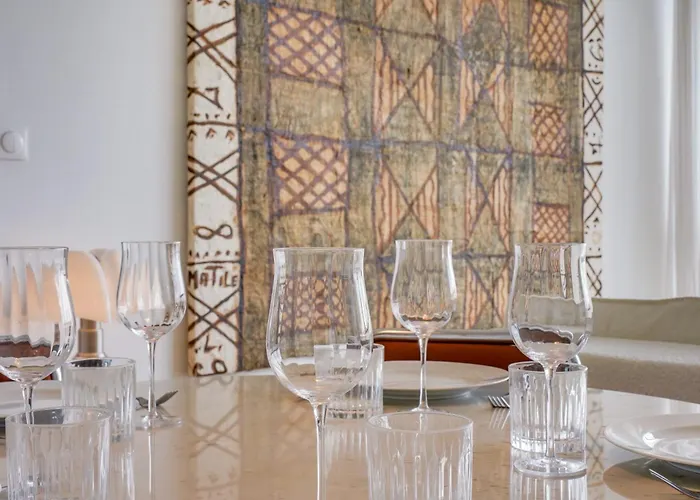 With Parking In The Heart Of Chartrons Lejlighed *