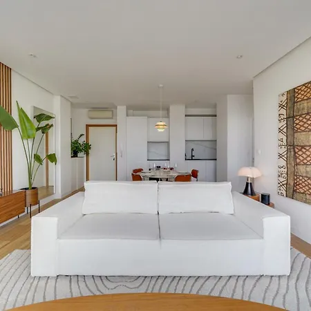 With Parking In The Heart Of Chartrons Bordeaux