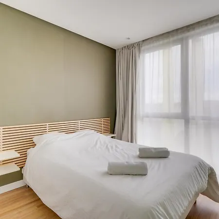 With Parking In The Heart Of Chartrons Apartman